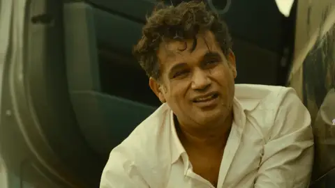 Still 8 of CrazXy (2025) DS4K WEB-DL [Hindi DD5.1] 4K 1080p 720p & 480p [x264/HEVC] | New ClimaX [Exclusive By ]