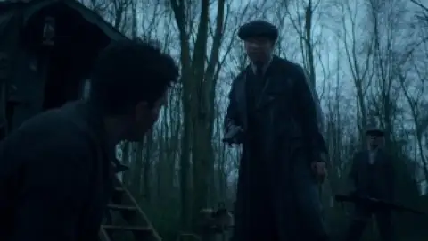 Still 8 of Peaky Blinders (Season 5) BluRay [Hindi (DD2.0) & English] 1080p 720p & 480p [x264/10Bit-HEVC] | [ALL Episodes] | TV Series