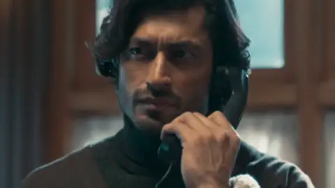 Still 2 of iB 71 (2023) WEB-DL [Hindi DD5.1] 1080p 720p & 480p [x264/HEVC]