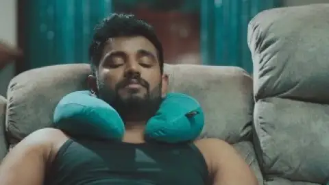 Still 5 of Love Mocktail (2020) UNCUT WEB-DL [Hindi (DD2.0) & Kannada] 1080p 720p & 480p Dual Audio [x264/HEVC]