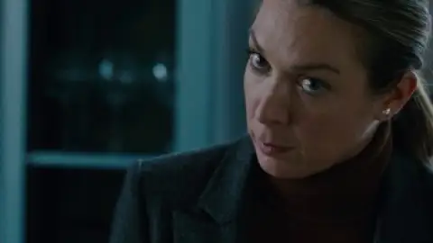 Still 4 of The Bourne Legacy (2012) BluRay [Hindi (ORG 5.1) & English] 1080p 720p & 480p Dual Audio [x264/ESubs]