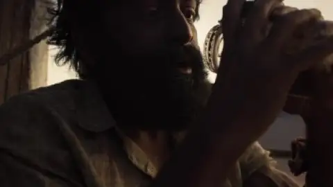 Still 6 of Aadujeevitham – The Goat Life (2024) WEB-DL [Hindi (DD5.1) & Malayalam] 1080p 720p & 480p Dual Audio [x264/10Bit-HEVC] HD