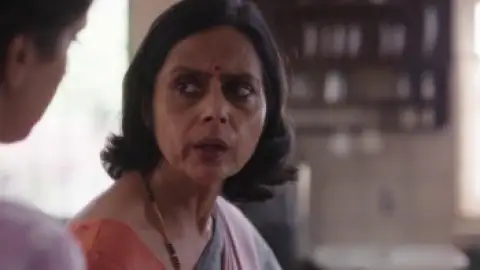 Still 6 of Mrs. (2025) WEB-DL [Hindi DD5.1] 4K 1080p 720p & 480p [x264/10Bit-HEVC]