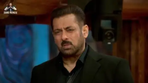 Still 1 of Bigg Boss (Season 19) WEB-DL [Hindi 2.0] 1080p 720p & 480p [x264] HD | [JioHotStar Series] [EP-106 Added] | GRAND FINALE