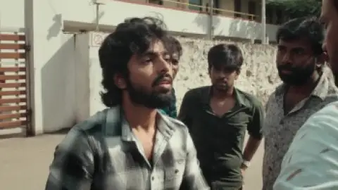 Still 4 of Selfie (2022) DS4K WEB-DL [Hindi (DD5.1) & Tamil] 4K 1080p 720p & 480p Dual Audio [x264/HEVC]