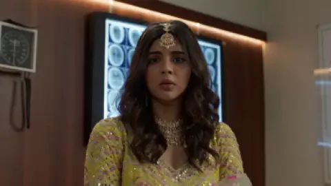 Still 1 of Odum Kuthira Chadum Kuthira (2025) WEB-DL [Hindi (DD5.1) & MULTi] 4K 1080p 720p & 480p [x264/HEVC]
