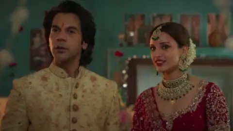 Still 3 of Vicky Vidya Ka Woh Wala Video (2024) WEB-DL [Hindi DD5.1] 4K 1080p 720p & 480p [x264/10Bit-HEVC]