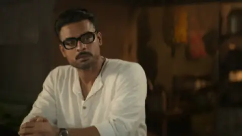 Still 1 of Neelavelicham (2023) WEB-DL [Hindi DD5.1] 1080p 720p & 480p x264 ESubs