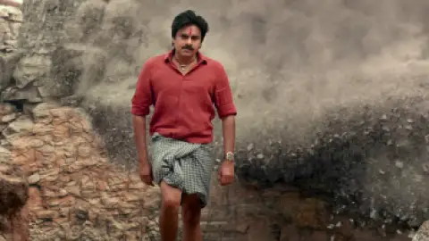 Still 7 of Bheemla Nayak (2022) WEB-DL [Hindi (ORG 5.1) & Telugu] 1080p 720p & 480p Dual Audio [x264/HEVC] HD