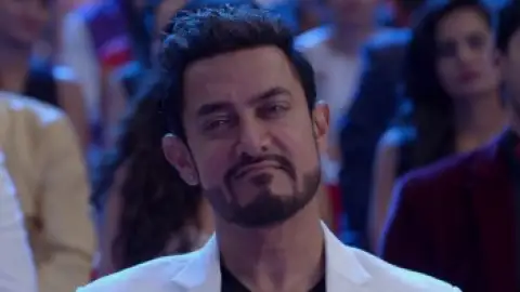 Still 6 of Secret Superstar (2017) BluRay [Hindi DD5.1] 1080p 720p & 480p [x264/HEVC]