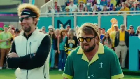 Still 5 of Happy Gilmore 2 (2025) WEB-DL [Hindi (DD5.1) & English] 4K 1080p 720p & 480p [x264/10Bit-HEVC]