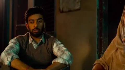 Still 2 of Mukk Gyi Feem Dabbi Cho Yaaro (2025) WEB-DL [Punjabi 2.0] 1080p 720p & 480p [x264/HEVC]