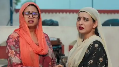 Still 2 of Saunkan Saunkanay 2 (2025) WEB-DL [Punjabi DD5.1] 4K 1080p 720p & 480p [x264/HEVC]