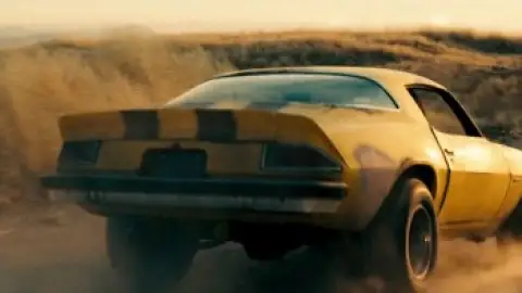Still 2 of Transformers (2007) BluRay [Hindi (ORG 5.1) & English] 4K 1080p 720p & 480p Dual Audio [x264/ESubs]