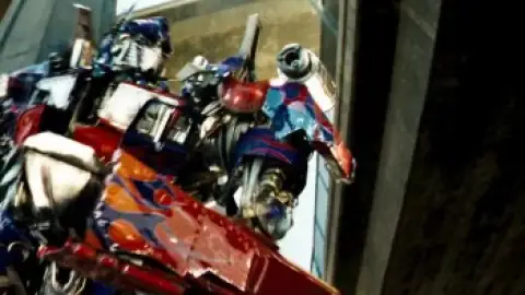 Still 6 of Transformers Movies Collection (2007-2018) BluRay [Hindi (ORG 5.1) & English] 4K 1080p 720p & 480p Dual Audio [x264/ESubs] | Full Collection