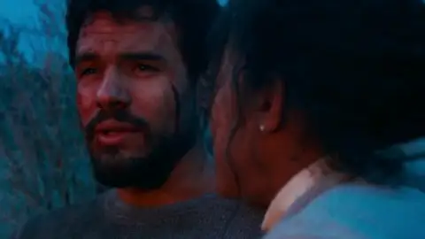 Still 7 of Passenger (2026) WEB-DL [Hindi (DD5.1) & English] 4K 1080p 720p & 480p Dual Audio [x264/10Bit-HEVC]