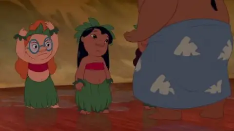 Still 1 of Lilo & Stitch (2002) BluRay [Hindi (DD2.0) & English] 4K 1080p 720p & 480p Dual Audio [x264/10Bit-HEVC]