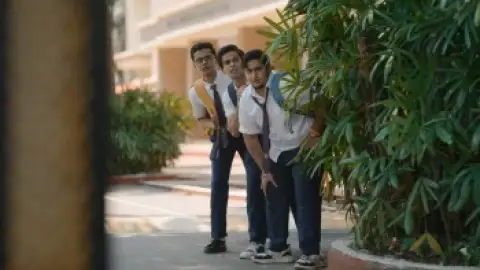 Still 4 of ImMATURE (Season 3) WEB-DL [Hindi DD5.1] 1080p 720p & 480p [x264/HEVC] HD | ALL Episodes