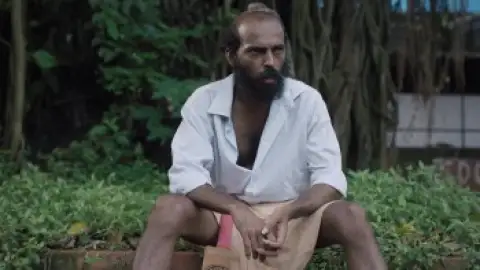 Still 1 of Garuda Gamana Vrishabha Vahana (2021) [Hindi – HQ/Studio Dub] WEB-DL 1080p 720p 480p [x264/HEVC] HD | [Without-ADs]
