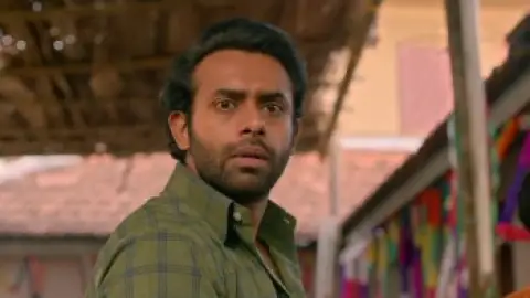Still 2 of Sumathi Valavu (2025) DS4K WEB-DL [Hindi (DD5.1) & Malayalam] 4K 1080p 720p & 480p [x264/HEVC]