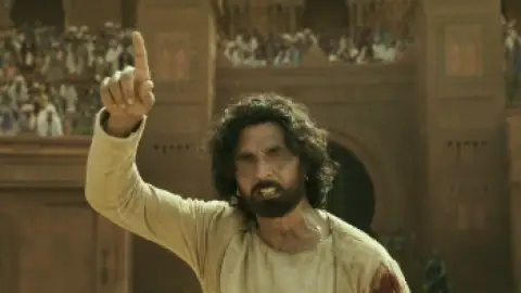 Still 1 of Samrat Prithviraj (2022) WEB-DL [Hindi DD5.1] 1080p 720p & 480p [x264/HEVC] HD