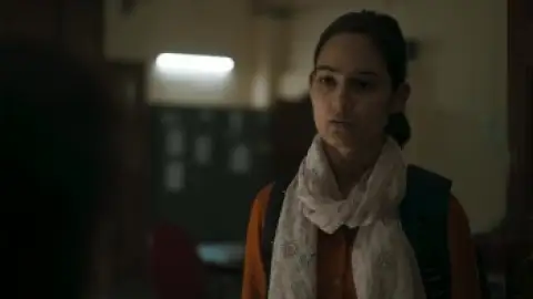 Still 4 of Gaanth Chapter 1: Jamnaa Paar (Season 1) WEB-DL [Hindi DD5.1] 1080p 720p & 480p [x264/10Bit-HEVC] HD | ALL Episodes [JioCinema Series]