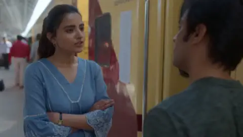 Still 2 of Jaadugar (2022) WEB-DL [Hindi DD5.1] 1080p 720p & 480p [x264/HEVC] | [NetFlix Film]