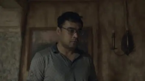 Still 1 of Outside (2024) WEB-DL [Hindi (ORG 5.1) & English] 1080p 720p & 480p Dual Audio [x264/10Bit-HEVC]