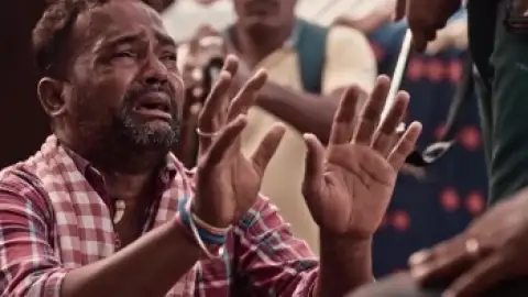 Still 4 of DAMaN (2022) WEB-DL Hindi (LiNE) 1080p 720p & 480p [x264/HEVC]