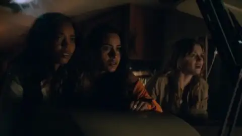 Still 5 of Don’t Turn Out the Lights (2023) WEB-DL [Hindi (ORG 5.1) & English] 1080p 720p & 480p Dual Audio [x264/10Bit-HEVC]