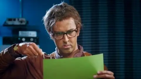 Still 1 of Krrish 3 (2013) BluRay [Hindi DD5.1] 1080p 720p & 480p [x264/HEVC]