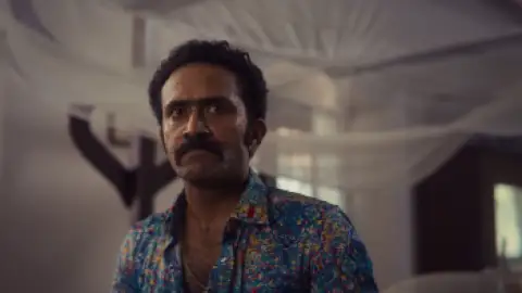 Still 3 of Bheeshma Parvam (2022) WEB-DL [Hindi DD5.1] 1080p 720p & 480p [x264/HEVC] HD | [Hotstar Film]