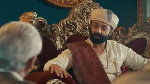Still 1 of Aashram (Season 2) WEB-DL [Hindi DD2.0] 1080p 720p & 480p [x264/10Bit-HEVC] HD | ALL Episodes [MX Series]