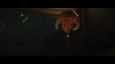 Still 3 of Star Wars: The Mandalorian and Grogu (2026) iMAX BluRay [Hindi (DD5.1) & English] 4K 1080p 720p & 480p Dual Audio [x264/10Bit-HEVC]