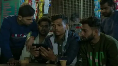 Still 8 of Waiting Hai (Season 1) WEB-DL [Hindi DD5.1] 4K 1080p 720p & 480p [x264/HEVC] HD | ALL Episodes [PrimeVideo Series]