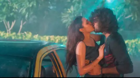 Still 2 of DJ Tillu (2022) [HQ Hindi-Dub] WEB-DL 1080p 720p & 480p [x264/HEVC] HD