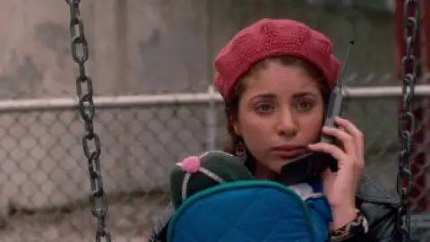 Still 6 of Denise Calls Up (1995) BluRay [Hindi (DD2.0) & English] 1080p 720p & 480p Dual Audio [x264/ESubs]