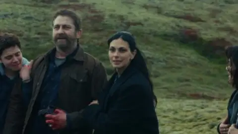 Still 7 of Greenland 2: Migration (2026) BluRay [Hindi (DD2.0) & English] 4K 1080p 720p & 480p Dual Audio [x264/10Bit-HEVC]