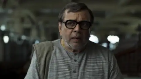 Still 7 of The Storyteller (2022) WEB-DL [Hindi 2.0] 1080p 720p & 480p [x264/HEVC]