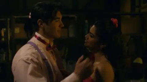 Still 3 of Fear Street: Prom Queen (2025) WEB-DL [Hindi (DD5.1) & English] 4K 1080p 720p & 480p Dual Audio [x264/10Bit-HEVC]