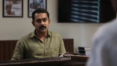 Still 2 of Rekhachithram (2025) DS4K WEB-DL [Hindi (ORG 5.1) & Malayalam] 4K 1080p 720p & 480p Dual Audio [x264/10Bit-HEVC]