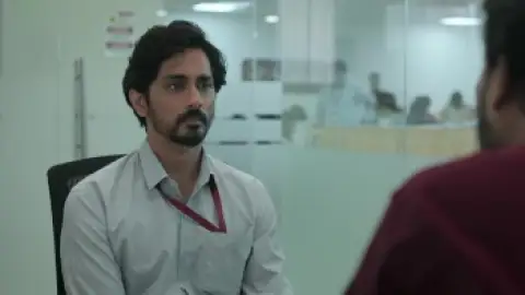 Still 8 of 3BHK (2025) WEB-DL [Hindi (DD5.1) & Tamil] 4K 1080p 720p & 480p Dual Audio [x264/HEVC]