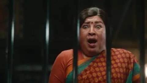 Still 3 of Aranmanai 4 (2024) DS4K WEB-DL [Hindi (DD5.1) & Tamil] 4K 1080p 720p & 480p Dual Audio [x264/HEVC]