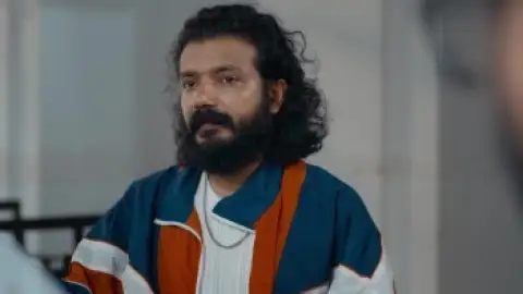 Still 4 of Karakkam (2026) DS4K WEB-DL [Hindi (DD5.1) & Malayalam] 4K 1080p 720p & 480p Dual Audio [x264/10Bit-HEVC]
