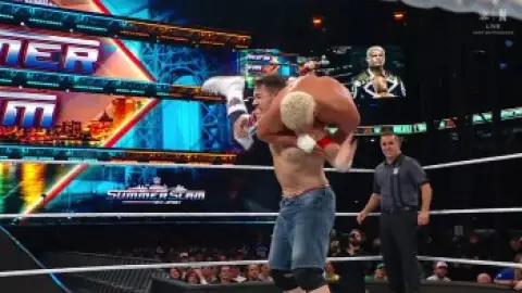 Still 5 of WWE SummerSlam – Sunday (2025) WEB-DL [Hindi (DD2.0) & English] 1080p 720p & 480p [x264/ESubs] | Full Event