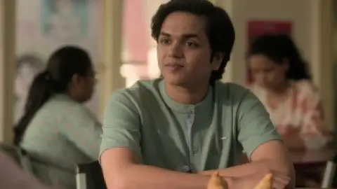 Still 2 of Gutar Gu (Season 2) WEB-DL [Hindi (DD5.1)] 1080p 720p & 480p x264 | AMZN Series