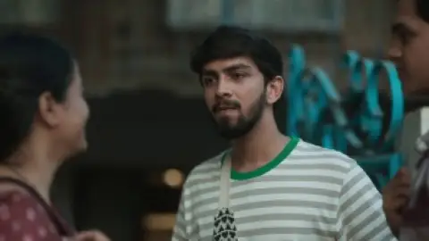 Still 5 of Gutar Gu (Season 3) WEB-DL [Hindi (DD5.1)] 1080p 720p & 480p x264 | AMZN Series