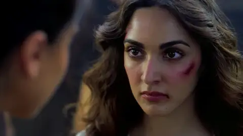 Still 1 of Toxic (2026) V2 HQ-HDTC [Hindi-Kannada-Tamil-Telugu] (LiNE) 1080p 720p & 480p Multi Audio [x264/HEVC]
