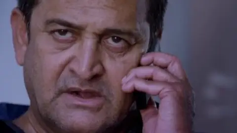Still 6 of Guntur Talkies (2016) UNCUT WEB-DL [Hindi (ORG 2.0) & Telugu] 1080p 720p & 480p Dual Audio [x264/ESubs]