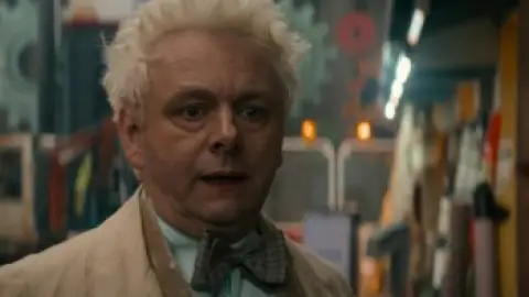 Still 3 of Good Omens (Season 3) WEB-DL [Hindi (DD5.1) & English] 4K 1080p 720p & 480p [x264/10Bit-HEVC] | [ALL Episodes] | PrimeVideo Series